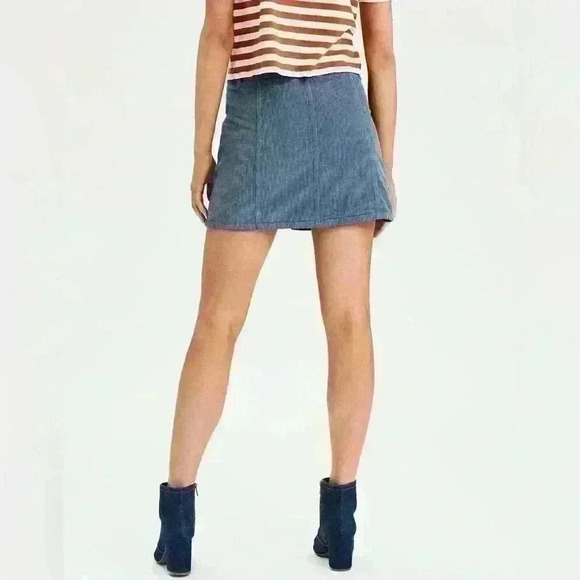American Eagle high rise A-Line Corduroy Skirt - Picture 3 of 5